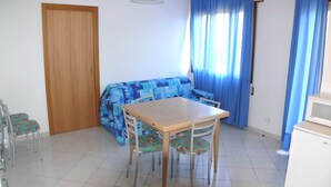 Unclassified image, 4 of 25, button - CONDOMINIO HORIZON - C/16 (Bibione)