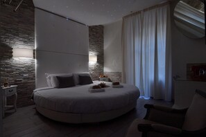 Coffres-forts dans les chambres, bureau, rideaux occultants