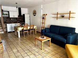 Apartment, 1 Schlafzimmer, Gartenblick | Wohnbereich