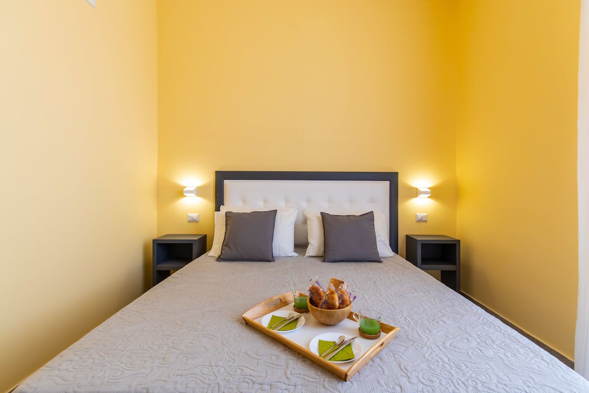 Luxury Quadruple Room | Egyptian cotton sheets, premium bedding, down comforters
