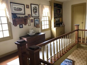 Lobby - War Hill Inn (Williamsburg)