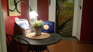 Interior entrance - Alma Clara B&B (Turin)