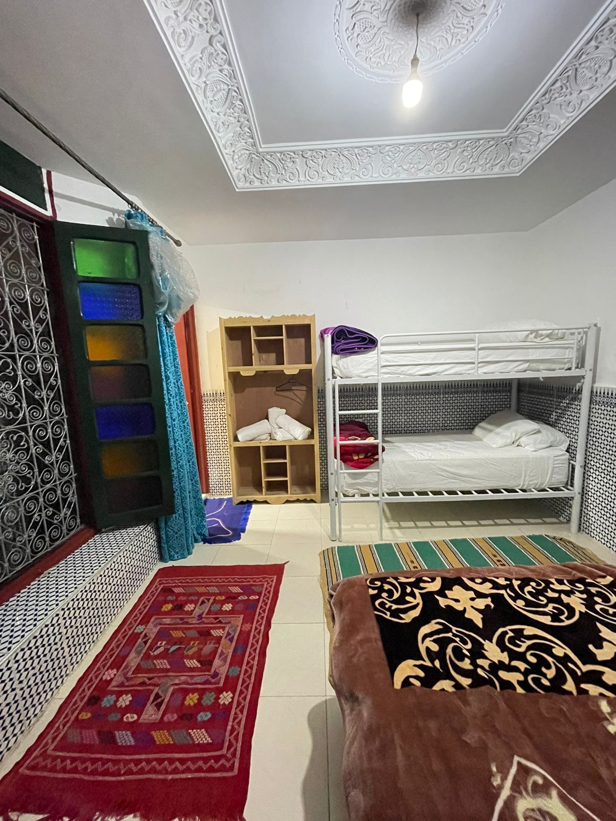 基础四人房 | 埃及棉床单、高档床上用品、羽绒被、Select Comfort 床