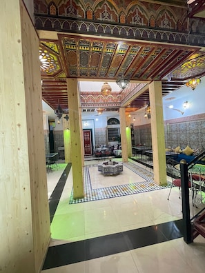 Whole Riad 8 rooms | Egyptian cotton sheets, premium bedding, down comforters