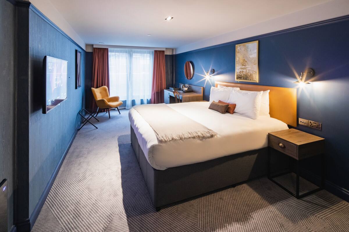 Minibar, fer et planche à repasser, Wi-Fi gratuit, draps fournis