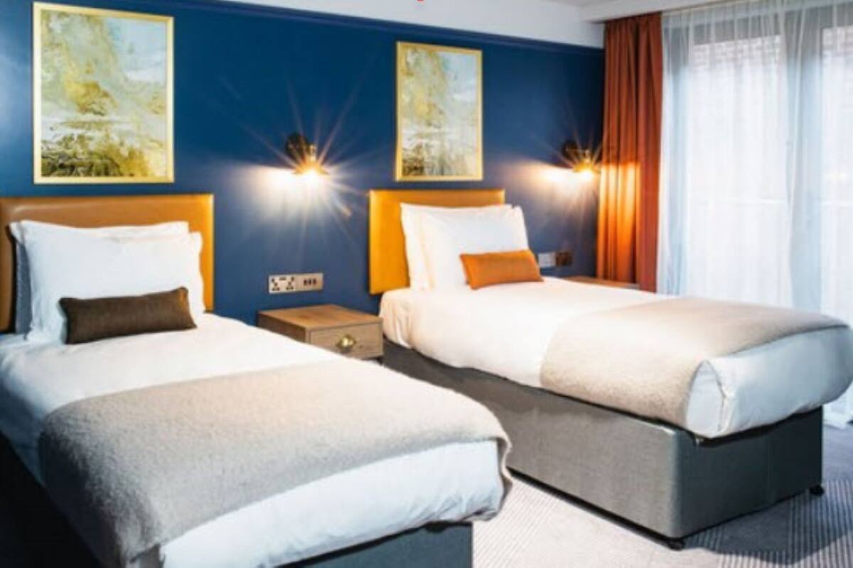 Minibar, fer et planche à repasser, Wi-Fi gratuit, draps fournis