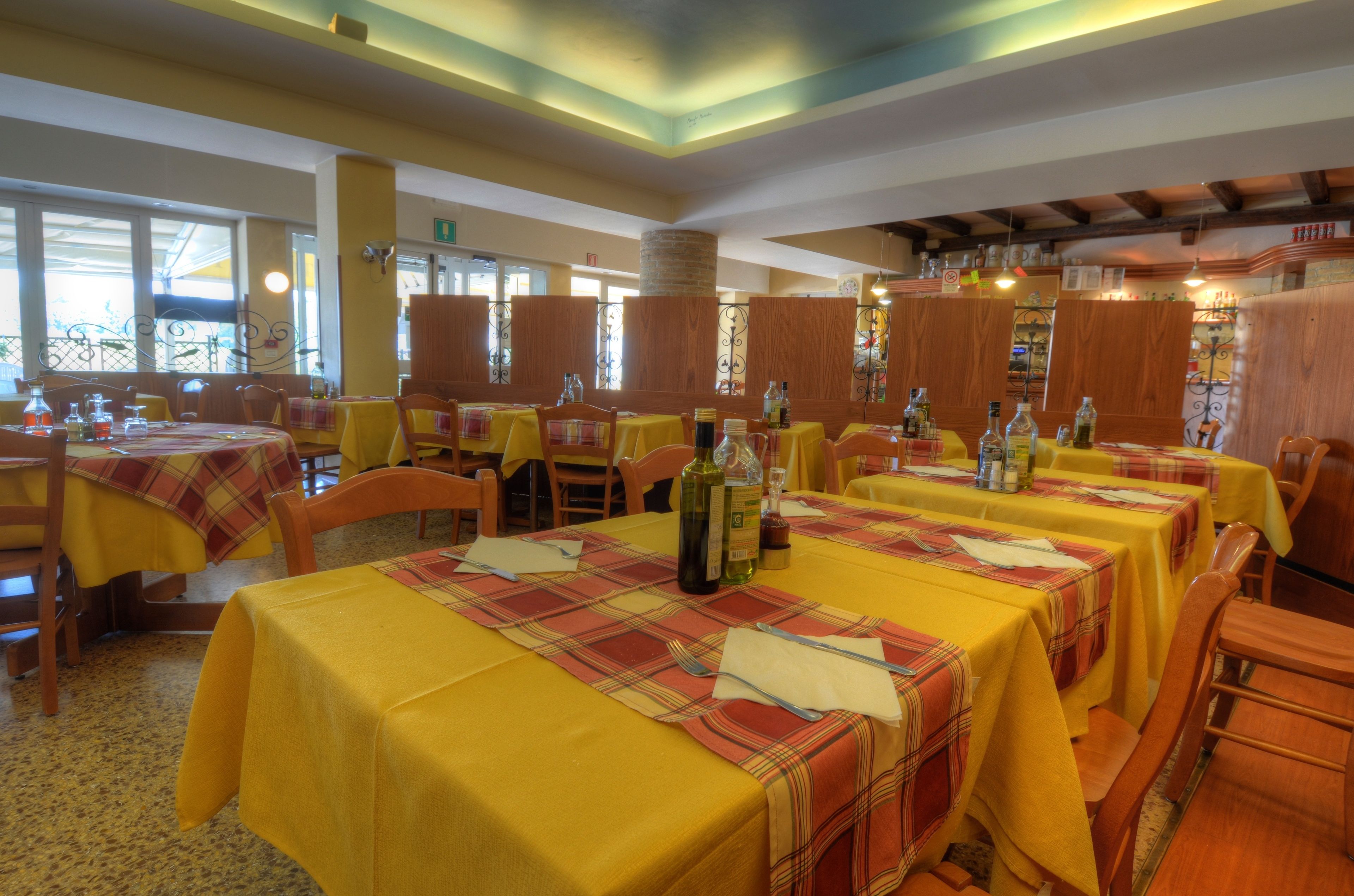 Servizio di pranzo e cena