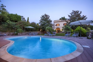 Seasonal outdoor pool