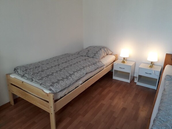 Apartment, 3 Schlafzimmer (HR014-BW02) | 3 Schlafzimmer, kostenloses WLAN, Bettwäsche