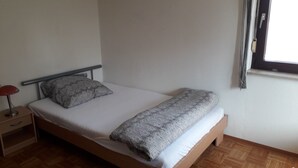 Căn hộ, 3 phòng ngủ (HR014-BW02) | 3 phòng ngủ, truy cập Internet không dây miễn phí, bộ trải giường 
