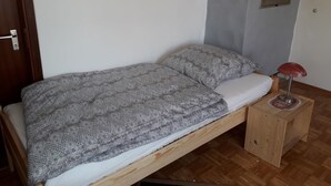 Căn hộ, 3 phòng ngủ (HR014-BW02) | 3 phòng ngủ, truy cập Internet không dây miễn phí, bộ trải giường 