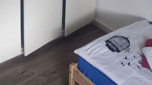 Apartment, 3 Bedrooms (HR038-F06) - Apartments Frechen (Frechen)