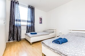 Appartement, 2 chambres (HR060-M02) | 2 chambres, accès au Wi-Fi (inclus), literie fournie