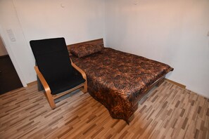 อพาร์ทเมนท์, 1 ห้องนอน (HR066-N04) | Wi-Fi ฟรี, ผ้าปูที่นอน