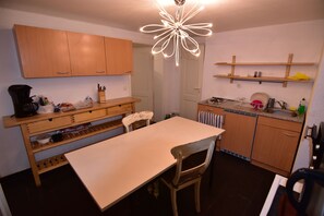 อพาร์ทเมนท์, 1 ห้องนอน (HR066-N04) | บริการอาหารในห้องพัก