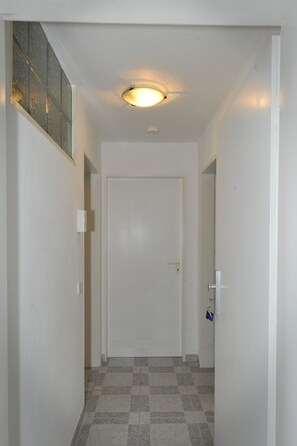 Apartment (HR069-NE01) | Kostenloses WLAN, Bettwäsche