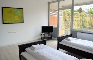 Apartment, 1 Bedroom (HR070-NE06) | Free WiFi, bed sheets