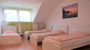 Apartment, 2 Bedrooms (HR071-NE04) | 2 bedrooms, free WiFi, bed sheets - Apartment Neuss (Neuss)