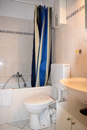 Appartement, 2 chambres (HR072-NE05) | Salle de bain