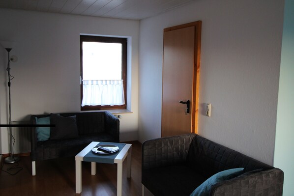 Apartment, 1 Schlafzimmer (HR073-NI01) | Kostenloses WLAN, Bettwäsche