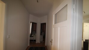 Apartment, 2 Schlafzimmer (HR078-OB07) | 2 Schlafzimmer, kostenloses WLAN, Bettwäsche