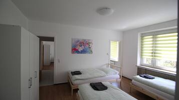 Appartement, 3 slaapkamers (HR081-RM01) | 3 slaapkamers, gratis wifi, beddengoed