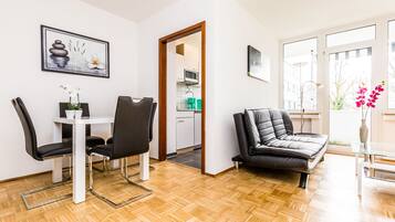 Apartment (HR114-M01) | Living area | TV