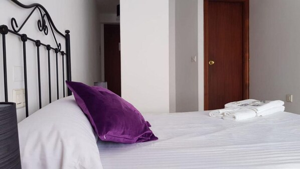 Basic Double Room, Non Smoking