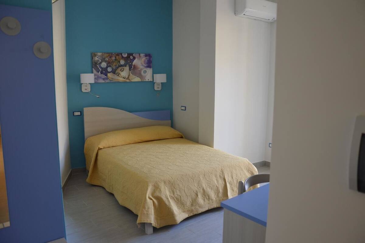 Desk, WiFi (free), bed sheets