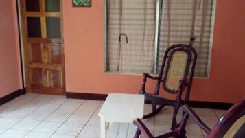 Free WiFi, bed sheets, wheelchair access