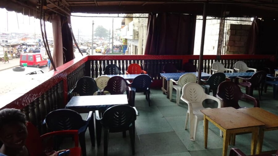 Complexe HĂŽtelier Rond-Point