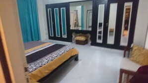 Apartment, 2 Bedrooms, Non Smoking | 2 bedrooms, free WiFi - Apartment Twin Center (Casablanca)