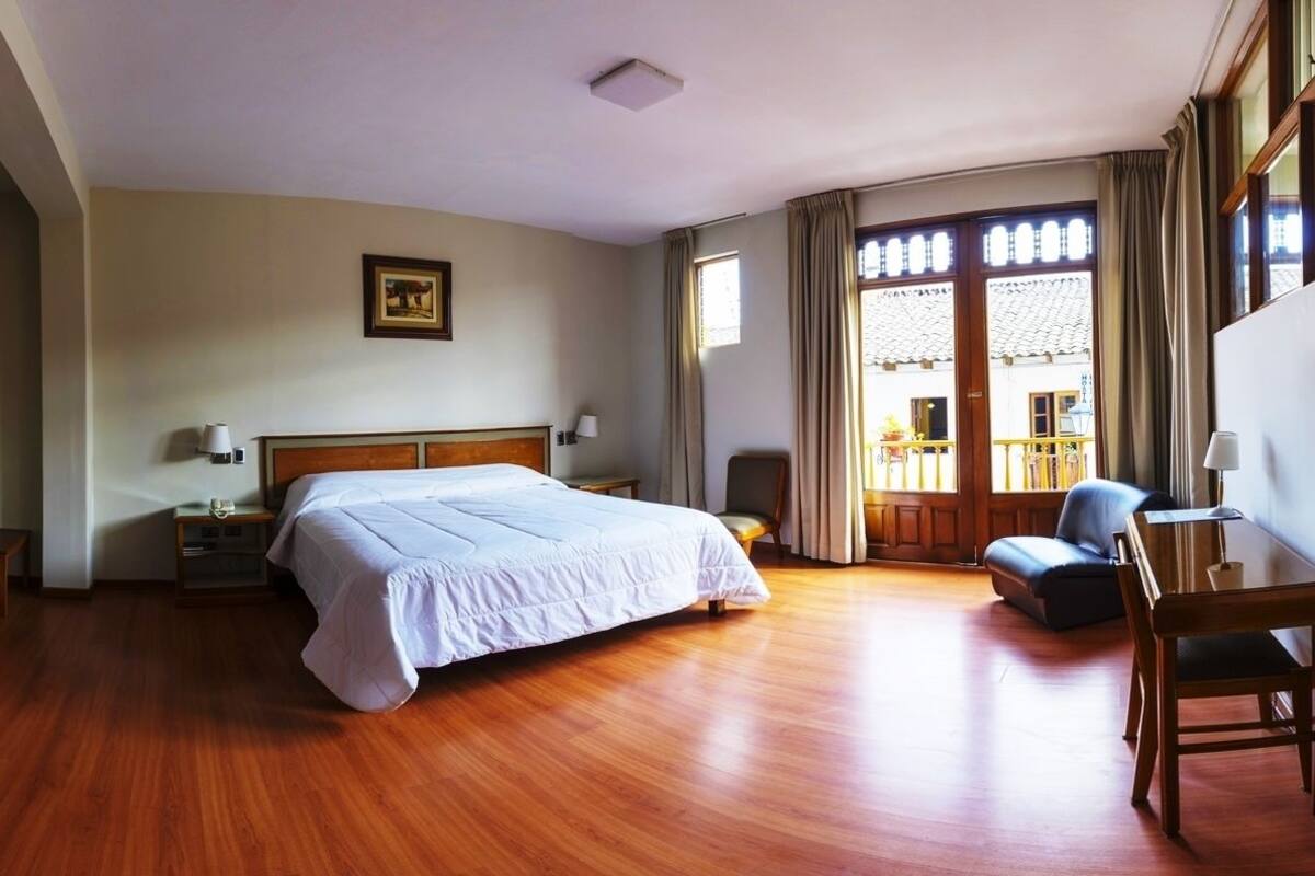 Junior Suite | In-room safe, free WiFi