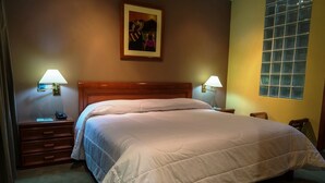 Unclassified image, 3 of 35, button - Hotel Continental (Cajamarca)