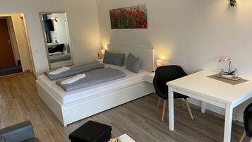 1 camera, Wi-Fi gratuito, lenzuola