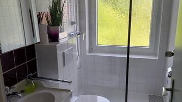 Doccia, asciugacapelli