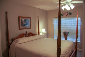 3 dormitorios, tabla de planchar con plancha, wifi gratis y ropa de cama