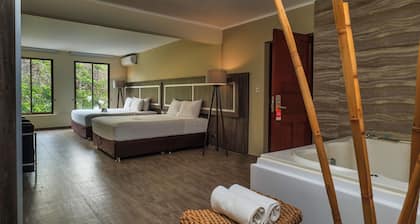 Rado Hotel - Quintanas