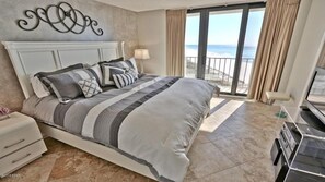 Luxury Condo, Multiple Beds, Non Smoking