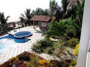 Pool - Beachfront Condo; Infinity Pool; 2 Bdrm ;2 Bath; Plus Gorgeous Views (San Vicente/Canoa)