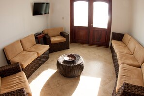 Smart-tv och böcker