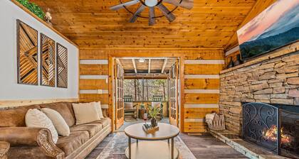 Mins from the Parkway! Come and Rest Awhile!