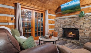Interior - 🔥 Hot Tub Cabin Near Parkway King Suite + Pet Friendly (Sevierville)