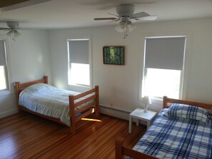 6 Schlafzimmer, WLAN, Bettwäsche