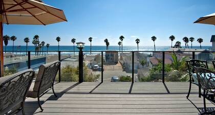 Upscale Steps-to-the-Beach Home. Awesome Front Ocean Views. Stunning Home!