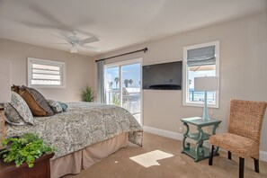 4 bedrooms, iron/ironing board, travel cot, free WiFi