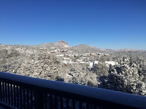 Property grounds - Discover Prescott charm, just a 7-min drive from Whiskey Row with amazing views! (Prescott)