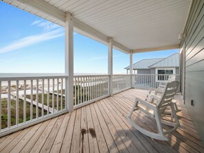 Property grounds - Sweet Life: 4th of July week now available as a Friday or Saturday check in! (Port St. Joe)