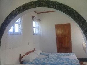 Free WiFi, bed sheets, wheelchair access - Inn Hospedaje BullShark (Altagracia)