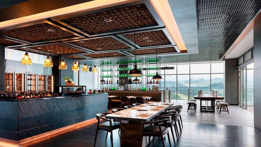 Clark Marriott Hotel